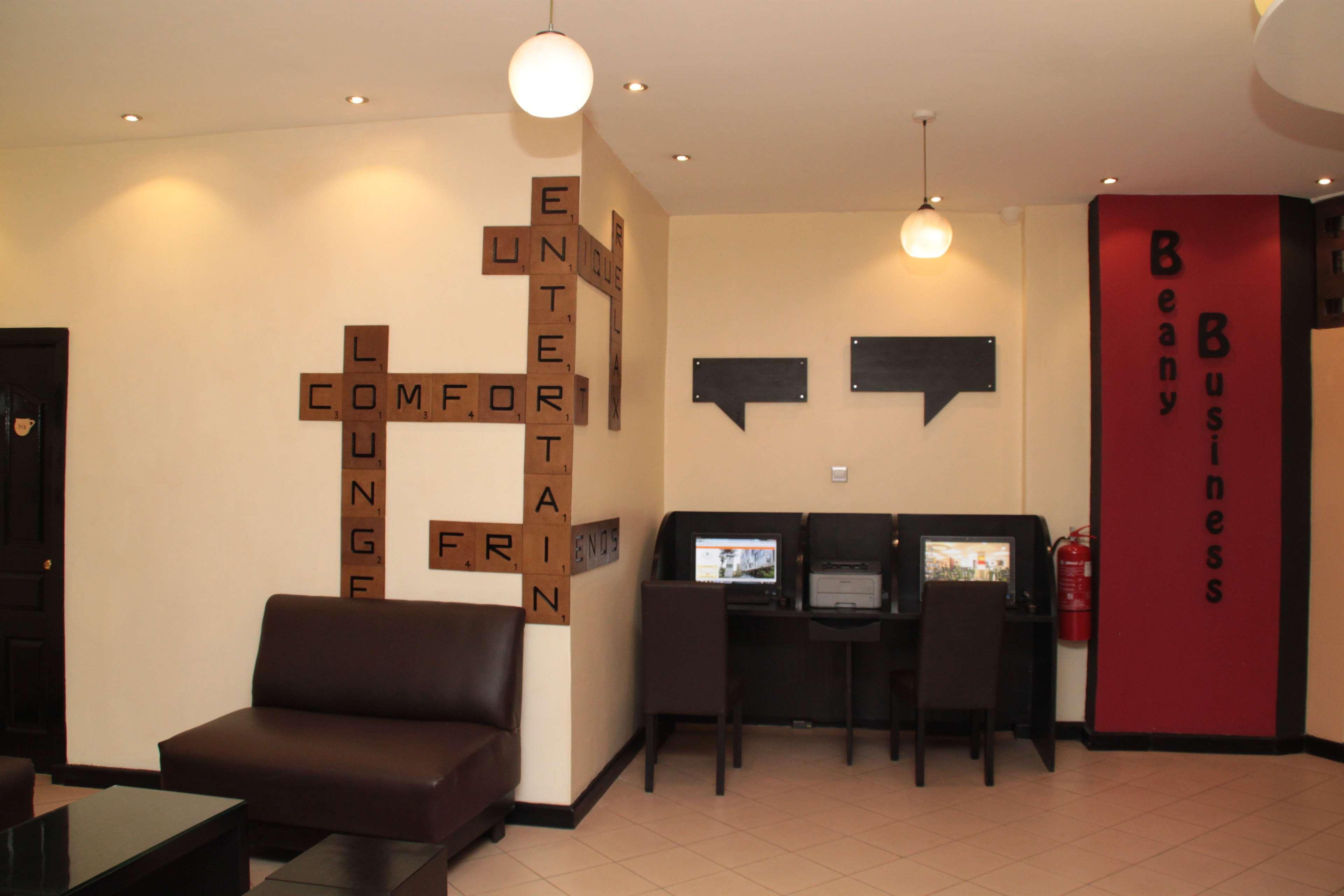 Best Western Auray Le Loch Екстериор снимка