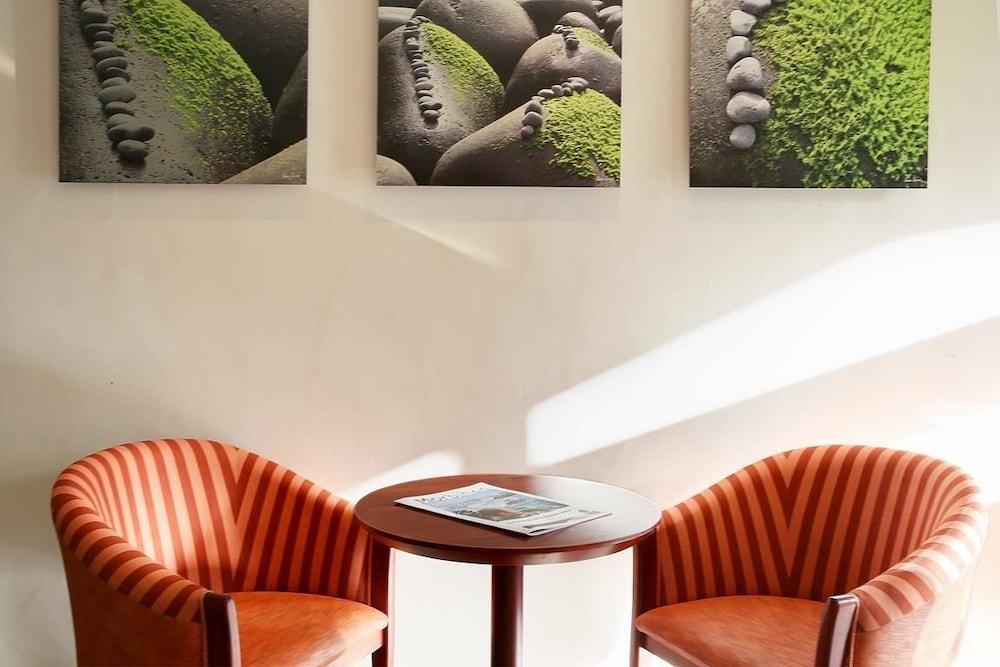 Best Western Auray Le Loch Екстериор снимка