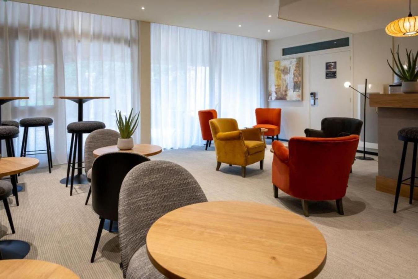 Best Western Auray Le Loch Екстериор снимка