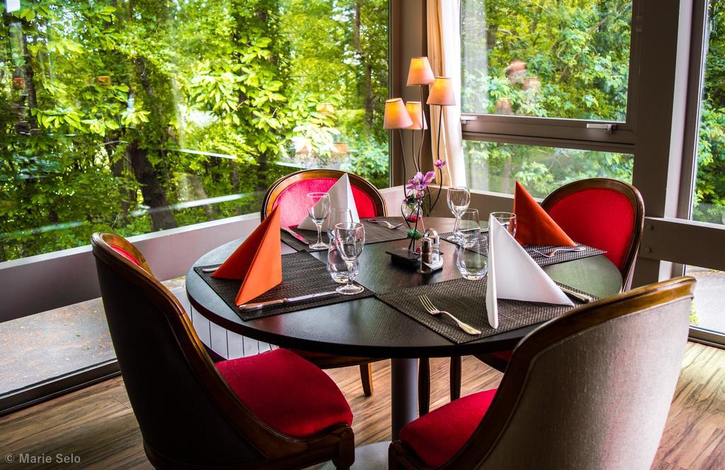 Best Western Auray Le Loch Екстериор снимка